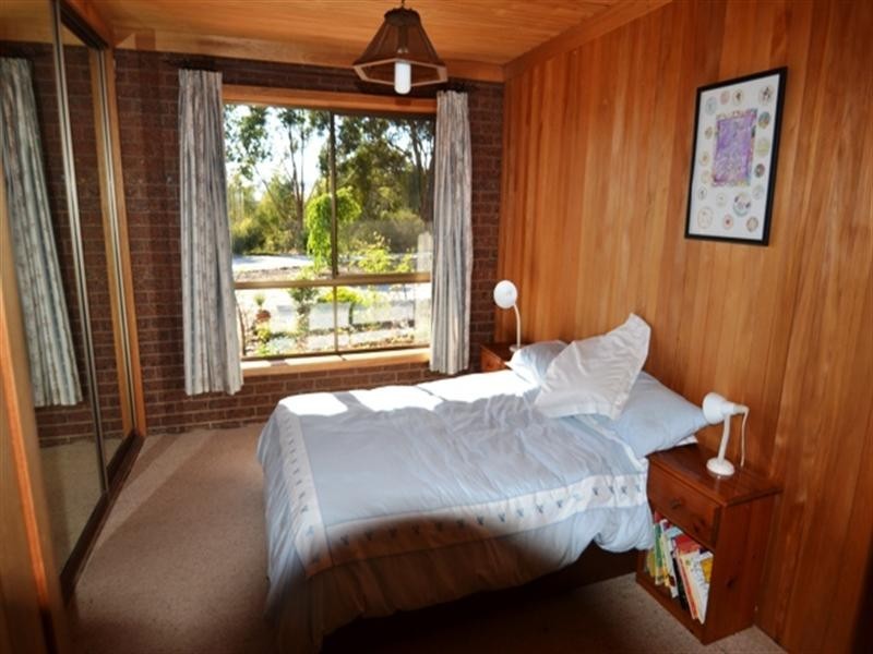 110 Dawe Road, Seymour VIC 3660