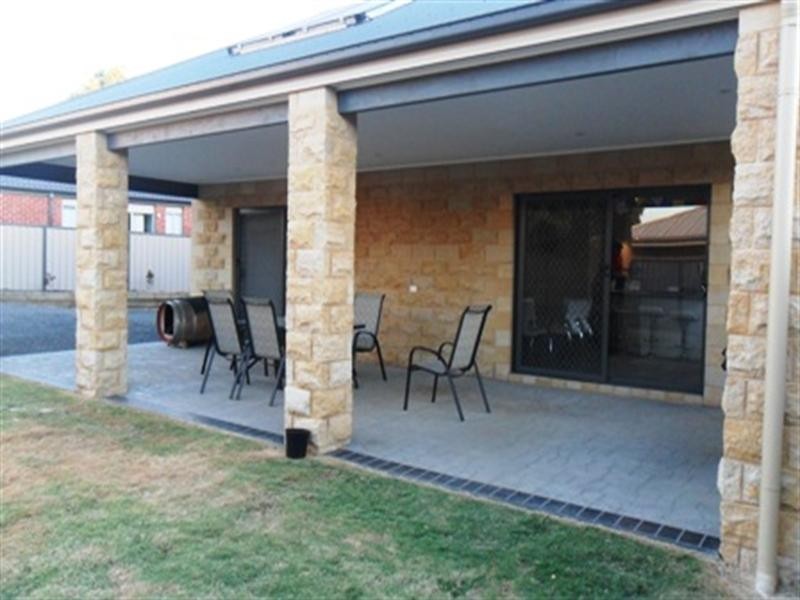 2 Acacia Court, Broadford VIC 3658