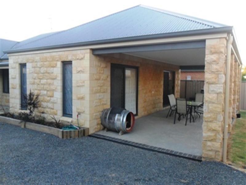 2 Acacia Court, Broadford VIC 3658