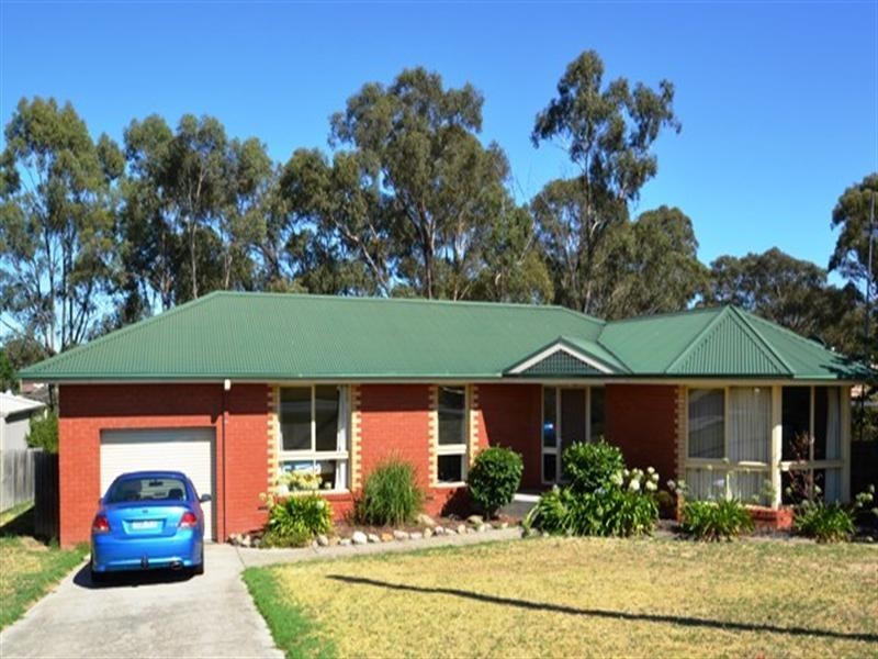 17 Delatite Road, Seymour VIC 3660