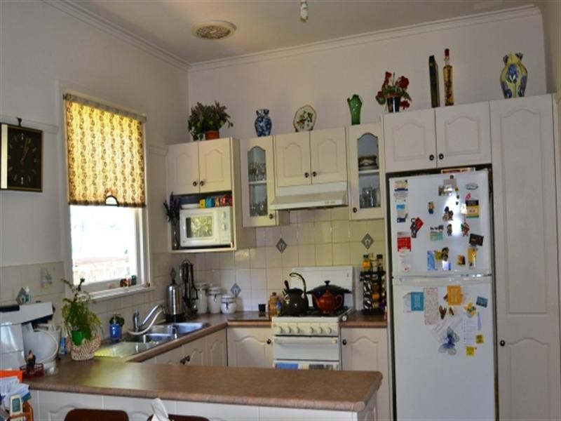 2 Dockery Street, Seymour VIC 3660