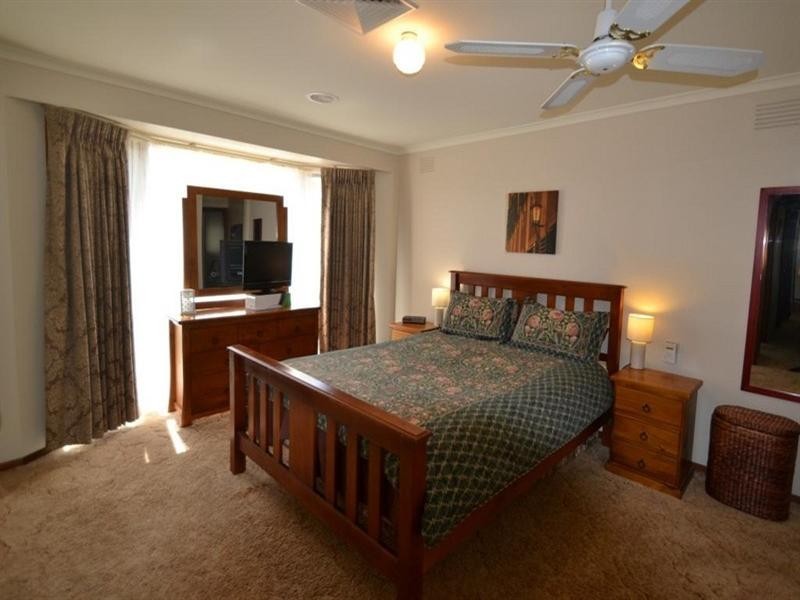 136 Tarcombe Road, Seymour VIC 3660