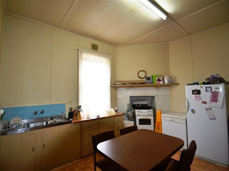 68 High Street, Seymour VIC 3660
