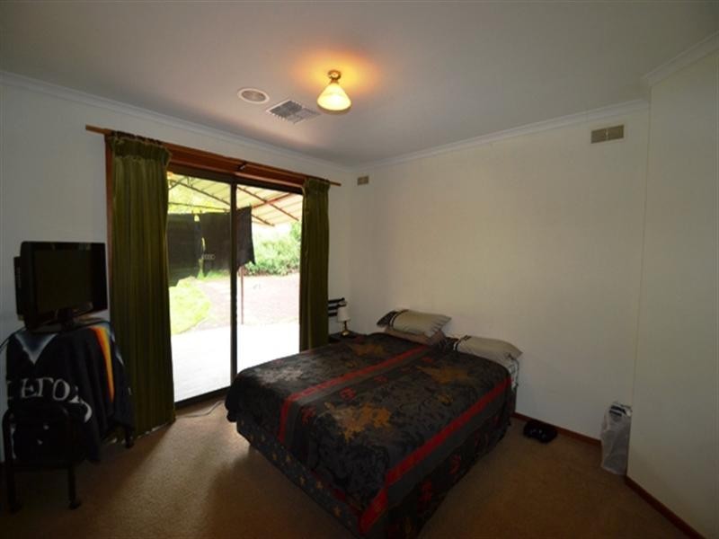 5 Hanley Crescent, Seymour VIC 3660