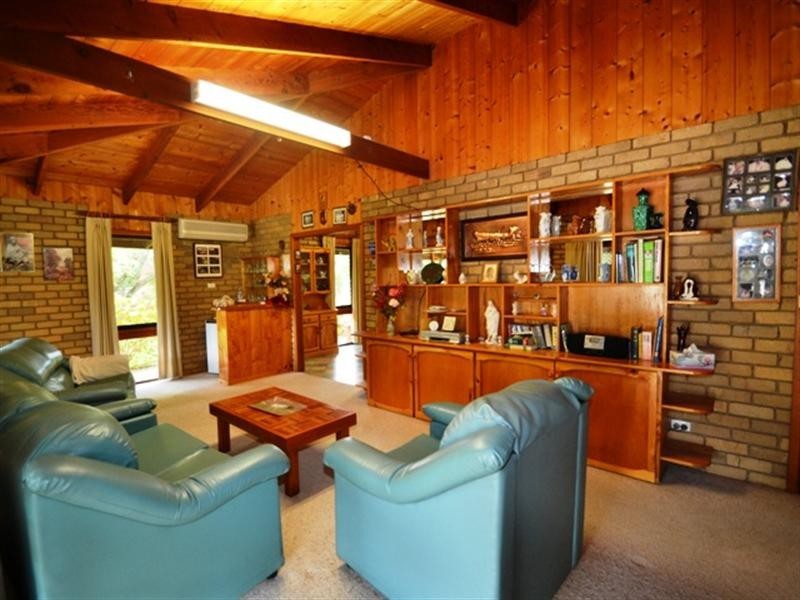 8 Jones Street, Avenel VIC 3664