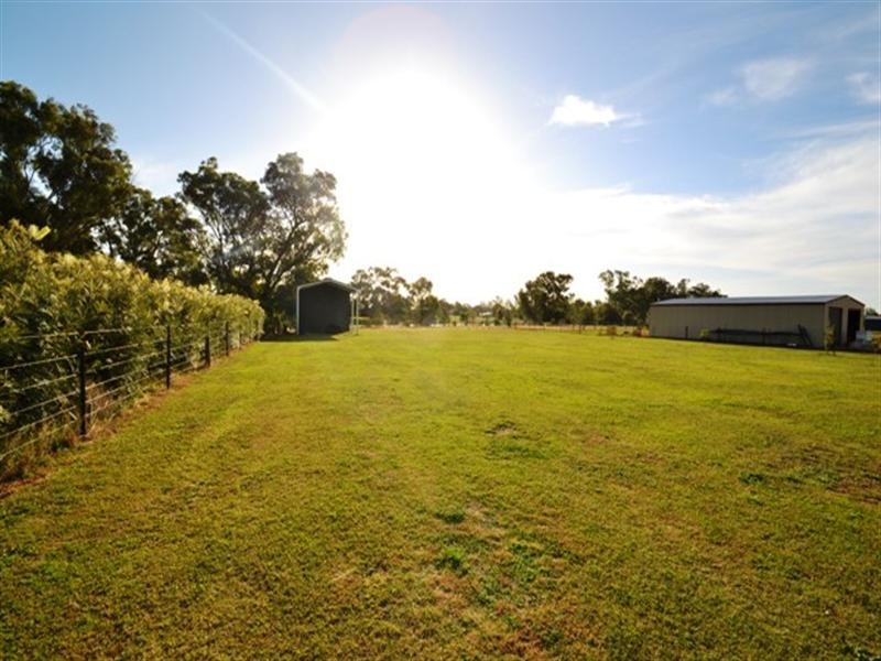 5-7 Scarlett Street, Avenel VIC 3664