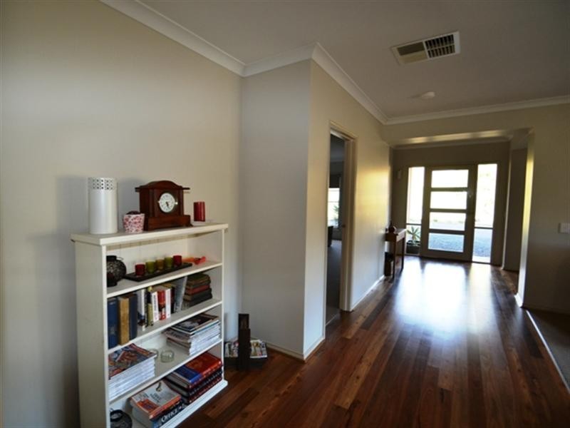 5-7 Scarlett Street, Avenel VIC 3664