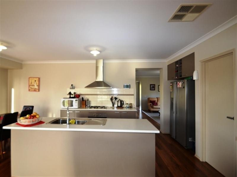 5-7 Scarlett Street, Avenel VIC 3664