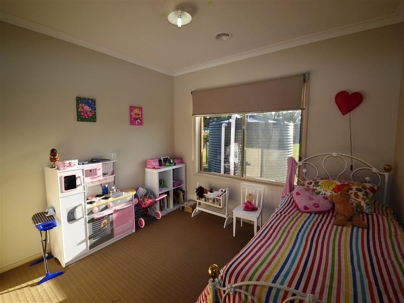 5-7 Scarlett Street, Avenel VIC 3664