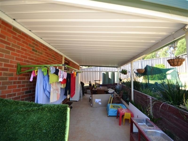 32 Monash Drive, Seymour VIC 3660