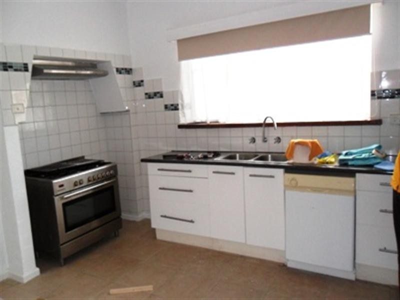 25 Batten, Seymour VIC 3660