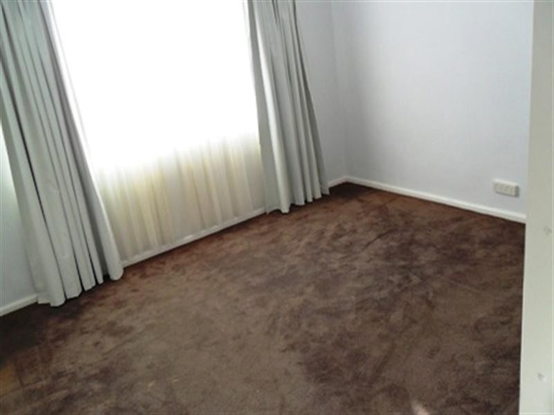 25 Batten, Seymour VIC 3660