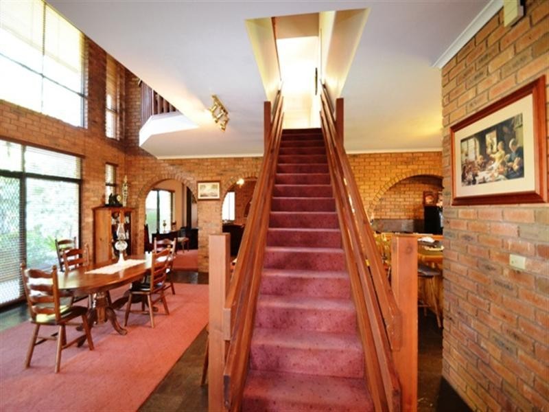 14 Mallett Crescent, Seymour VIC 3660