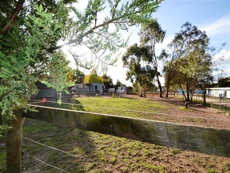 11 Kobyboyn Rd Seymour, Seymour VIC 3660