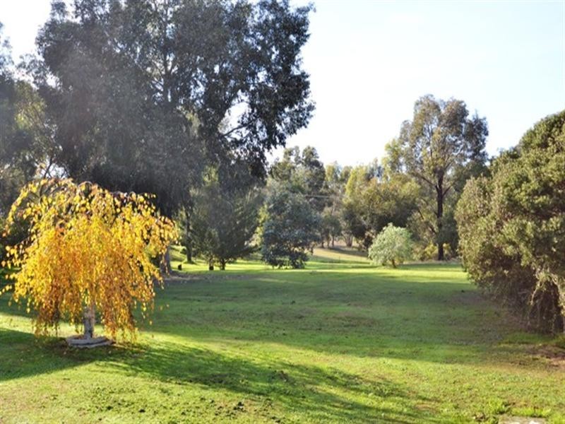 690 Telegraph Road, Seymour VIC 3660