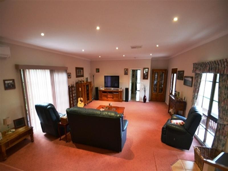 690 Telegraph Road, Seymour VIC 3660