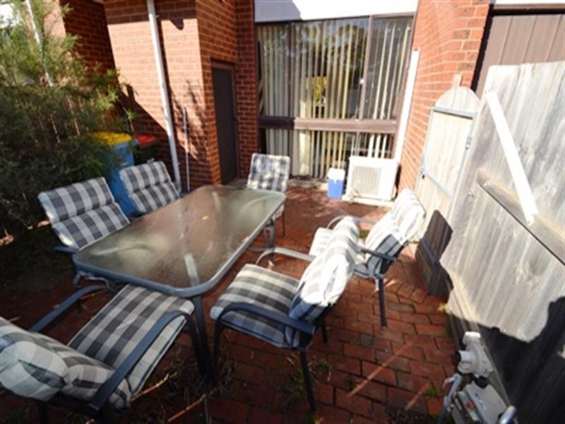 4/114 Tarcombe Road, Seymour VIC 3660