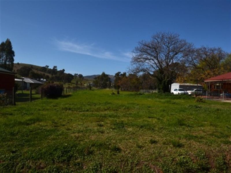 14 Longwood Road, Avenel VIC 3664