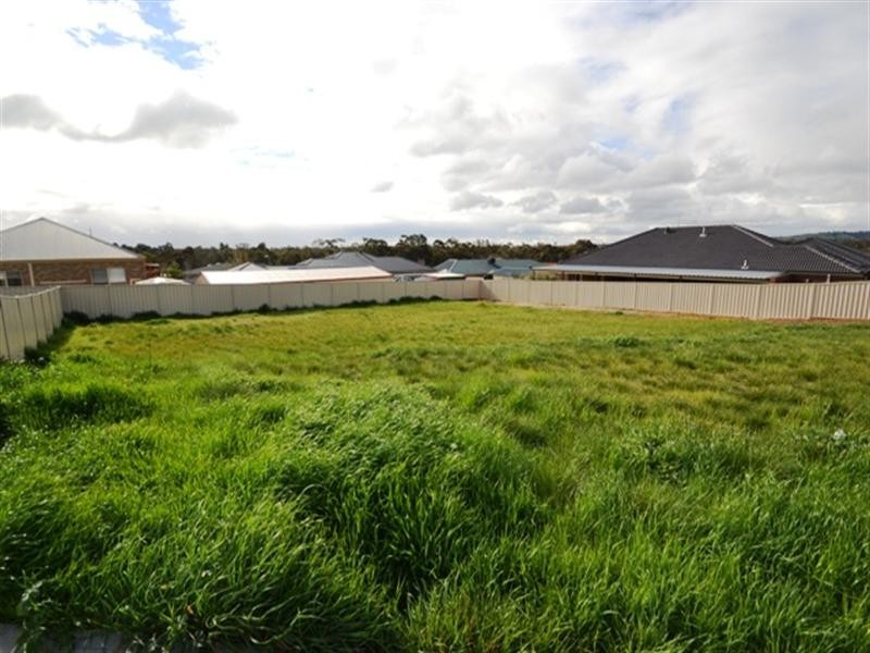 13 Heffey Court, Seymour VIC 3660