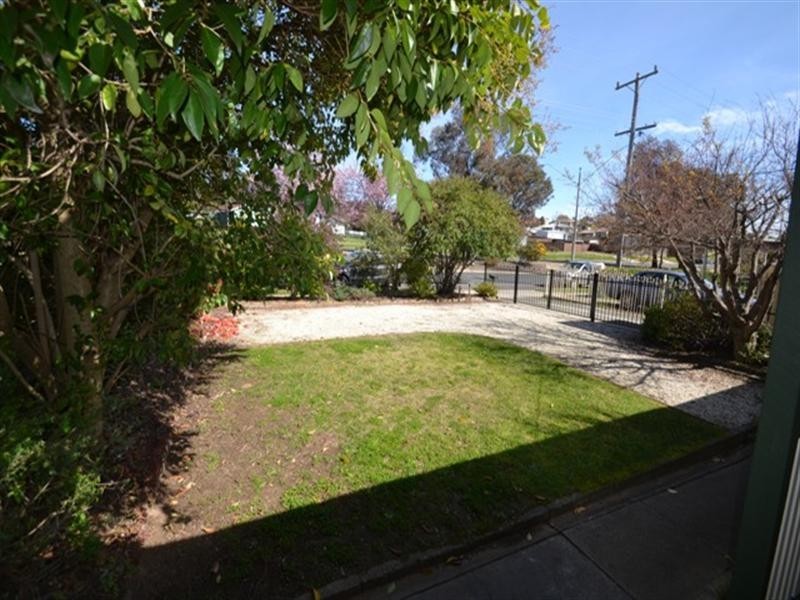 177 Anzac Avenue, Seymour VIC 3660