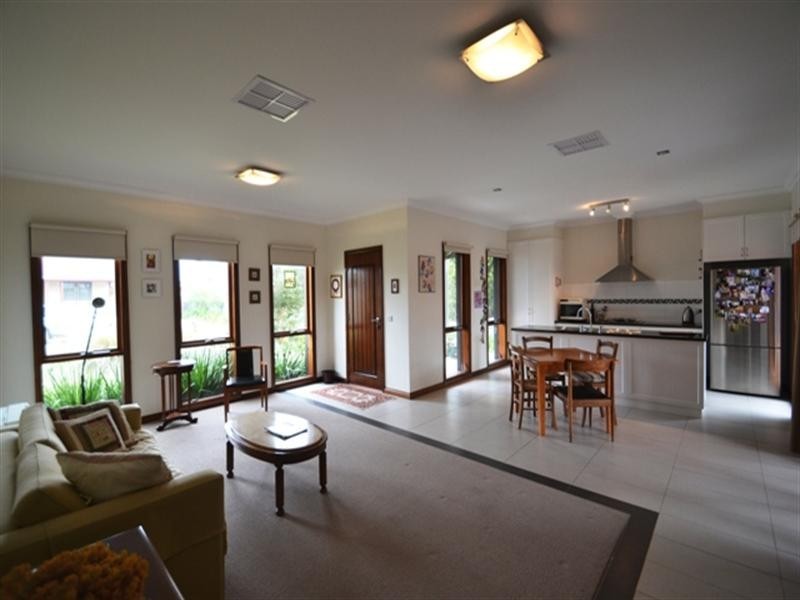 30 Butler Street, Seymour VIC 3660