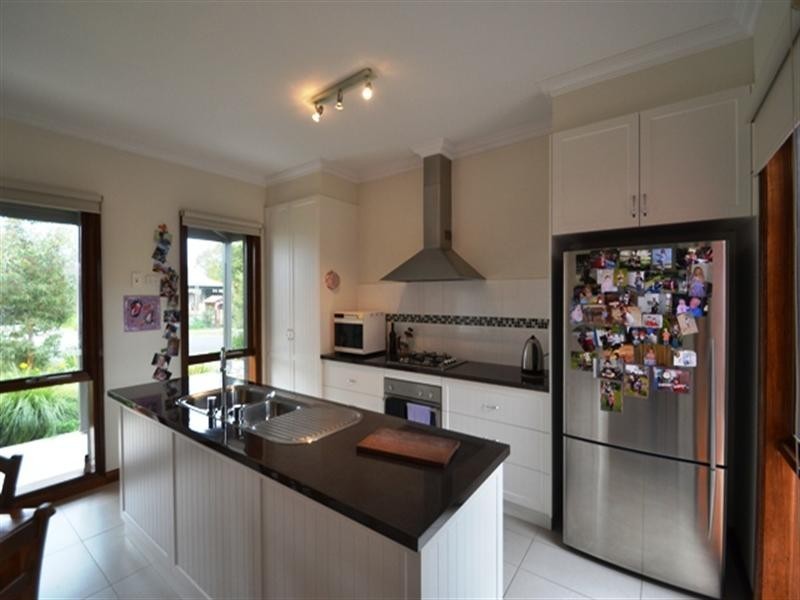 30 Butler Street, Seymour VIC 3660