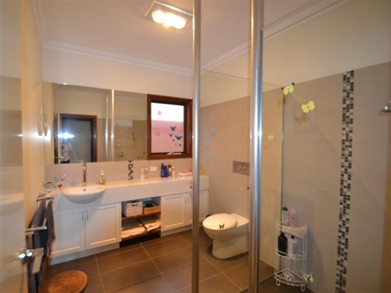 30 Butler Street, Seymour VIC 3660