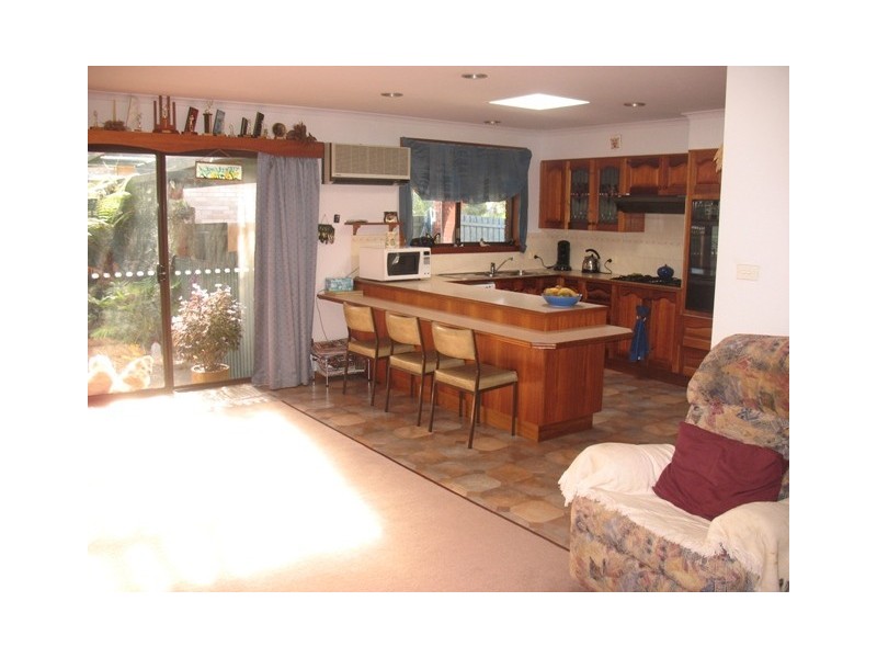3 Rogers Avenue, Warrnambool VIC 3280