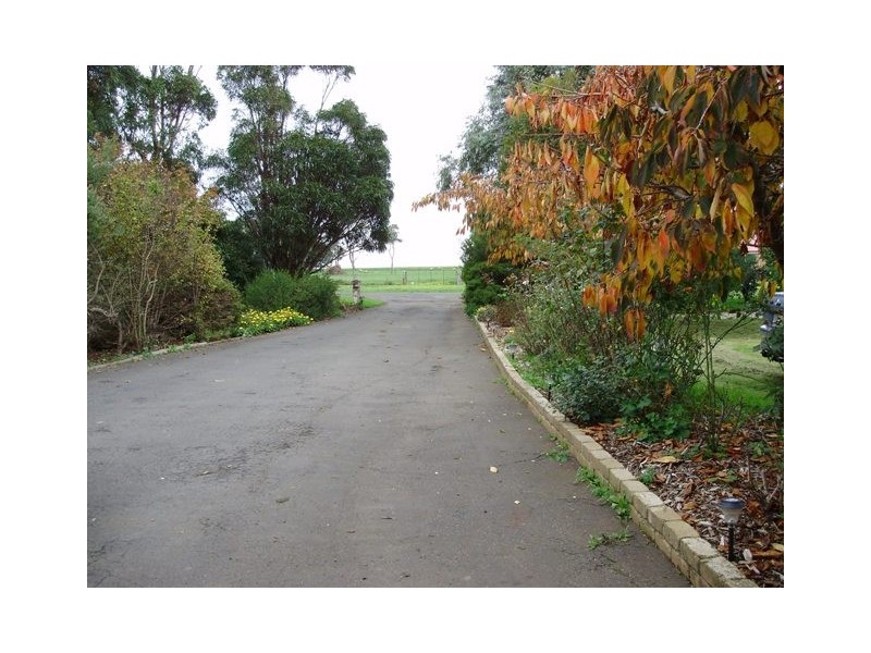 62 Clarke Street, Koroit VIC 3282