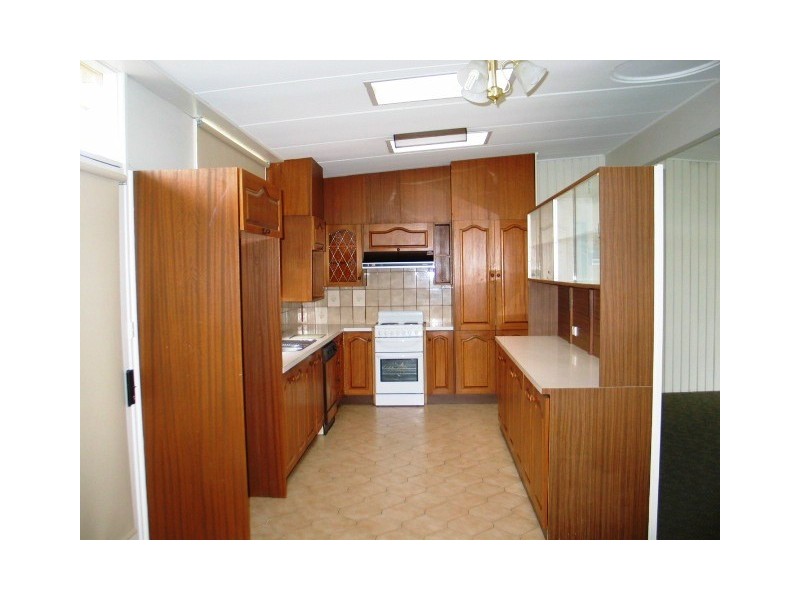 13 Boorook Street, Mortlake VIC 3272