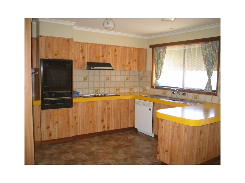 4 Calder Court, Warrnambool VIC 3280