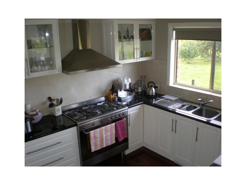 80 Scotts Road, Crossley VIC 3283