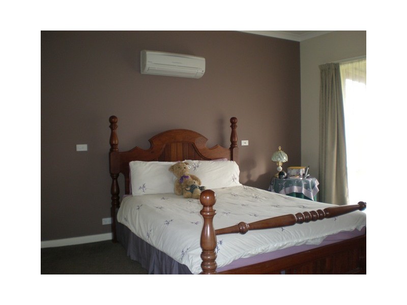 80 Scotts Road, Crossley VIC 3283