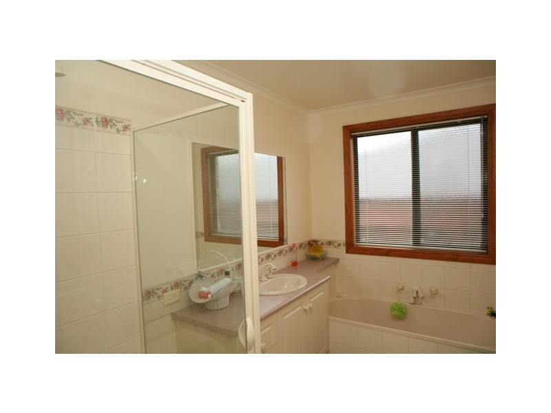 9 Wares Road, Warrnambool VIC 3280