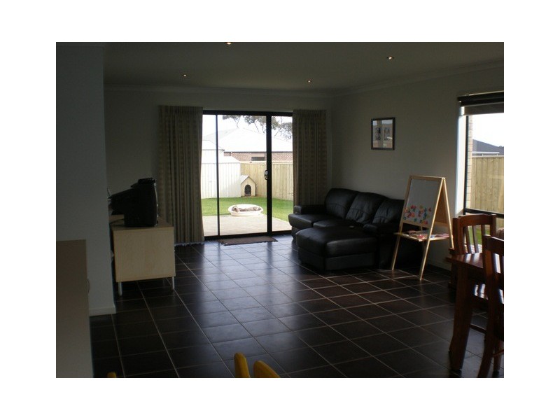 16 Mitchell Street, Warrnambool VIC 3280