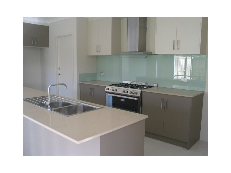 14 Golden Spring Court, Warrnambool VIC 3280