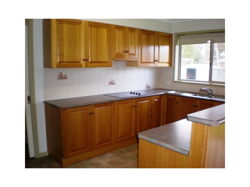 1 Adam Court, Warrnambool VIC 3280