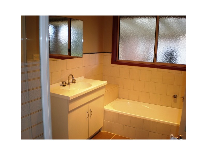 1 Adam Court, Warrnambool VIC 3280