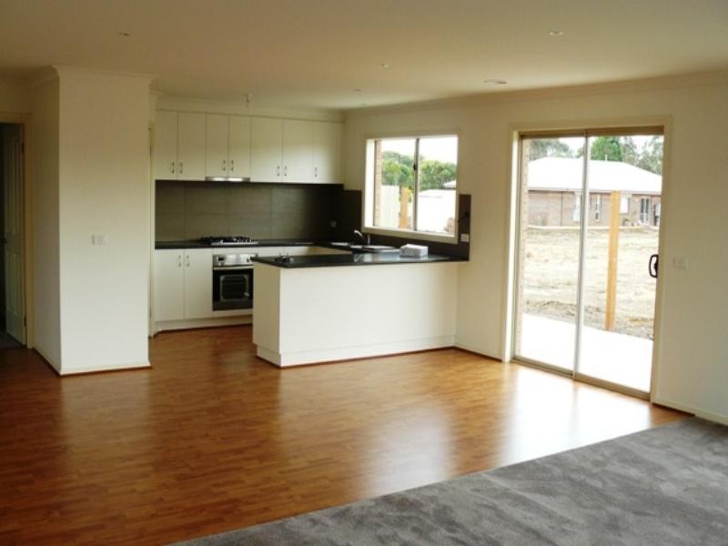 2/7 Hazelwood Road, Warrnambool VIC 3280