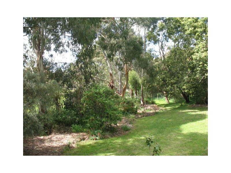 14 Jackson Street, Kirkstall VIC 3283