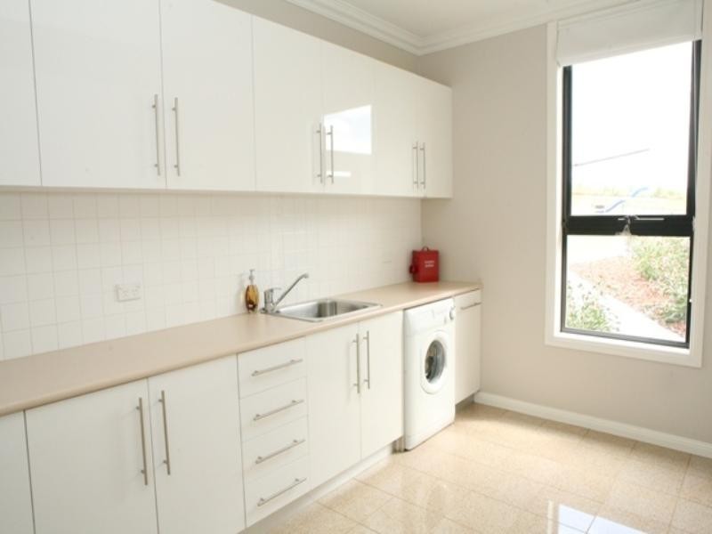 Warrnambool VIC 3280