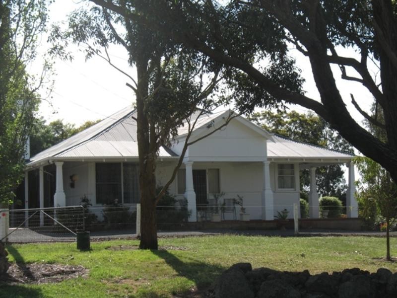 3172 Macarthur-Penshurst Road, Penshurst VIC 3289