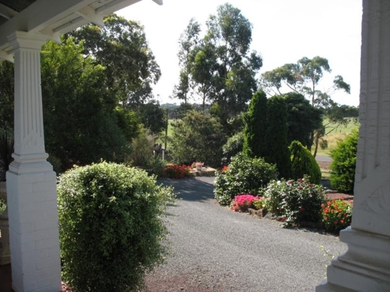 3172 Macarthur-Penshurst Road, Penshurst VIC 3289