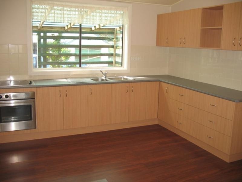 212 Commercial Road, Koroit VIC 3282