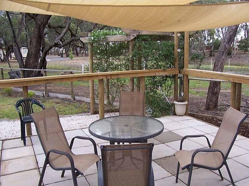 2 Lyle Street, Warracknabeal VIC 3393