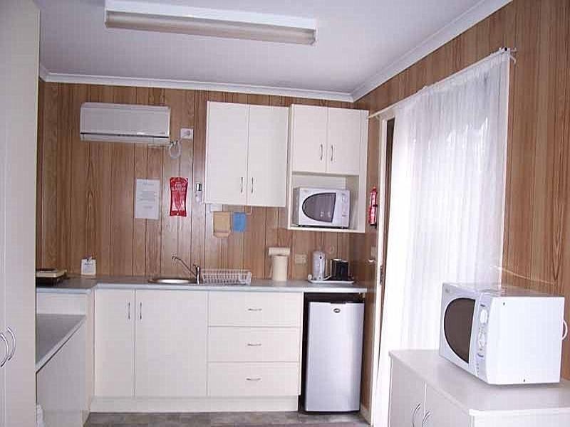 2 Lyle Street, Warracknabeal VIC 3393