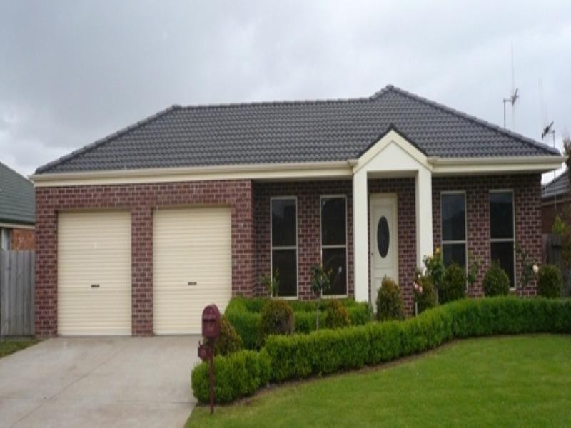 18 Nina Street, Dennington VIC 3280