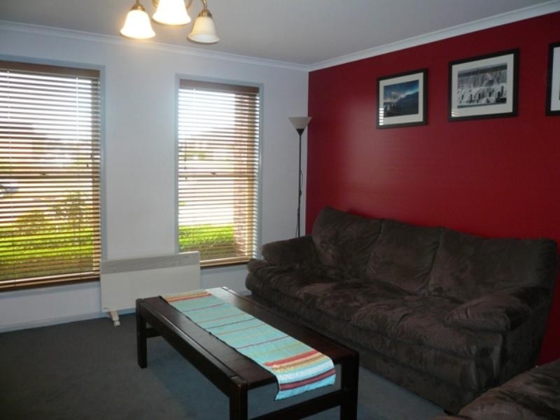 18 Nina Street, Dennington VIC 3280