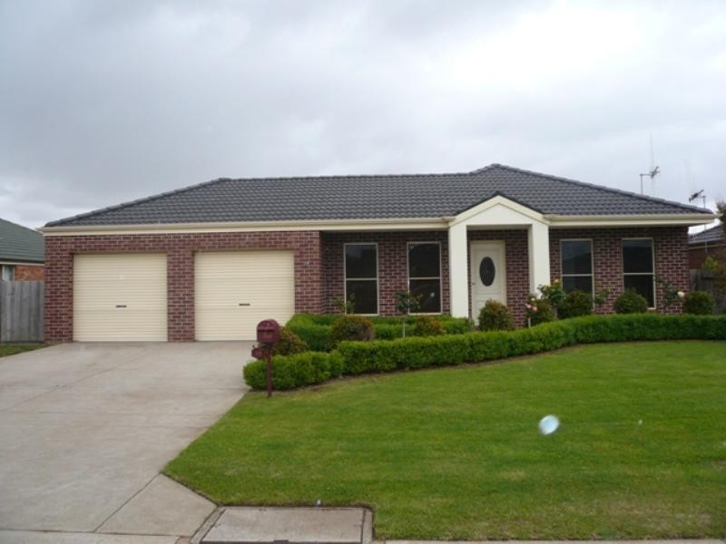 18 Nina Street, Dennington VIC 3280