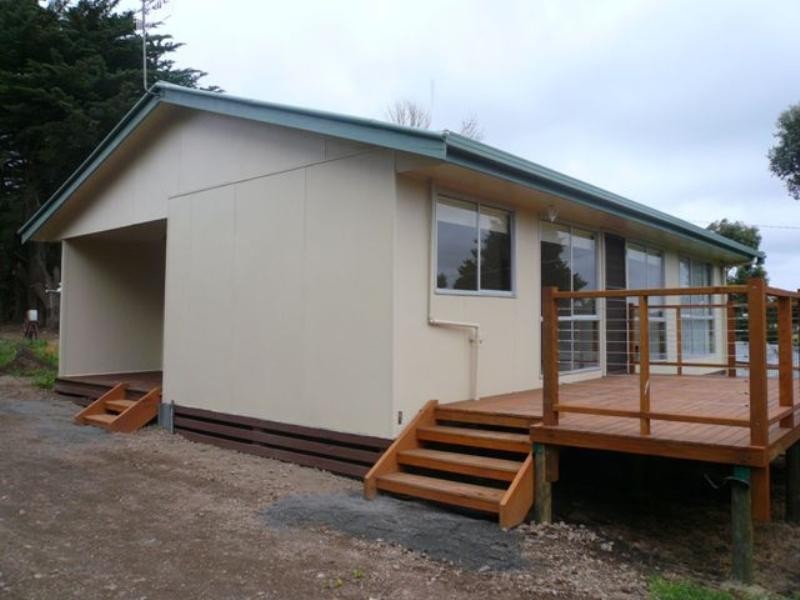 16 Albert, Woodford VIC 3281